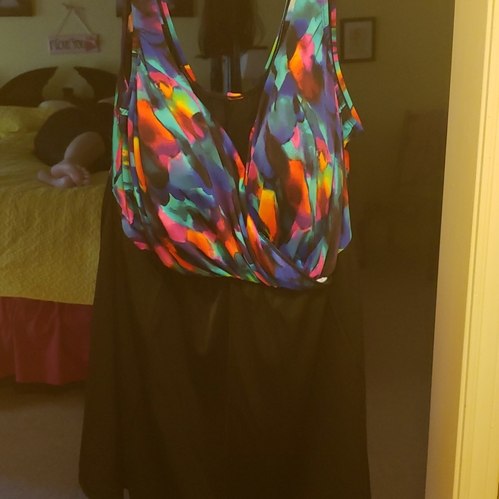 Swim suit